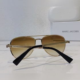 MARC JACOBS Модель： MARC 240/S Размер： 60 x 19 x 145