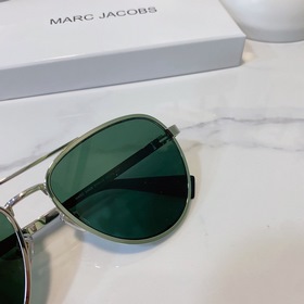 MARC JACOBS Модель： MARC 240/S Размер： 60 x 19 x 145
