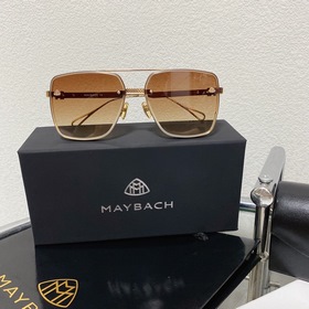 Тщательно проработанный MAYBACH C-SV-Z32 Майбах для мужчин. Идеал