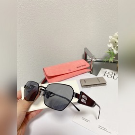 Детали MIU | Летние солнцезащитные очки Модель： MU53WS