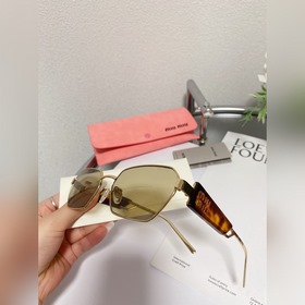 Детали MIU | Летние солнцезащитные очки Модель： MU53WS