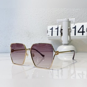 MiuMiu Модель SMU49W Размер： 69-17-125.