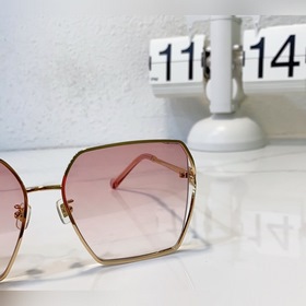 MiuMiu Модель SMU49W Размер： 69-17-125.