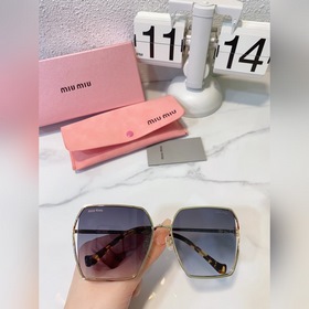 MiuMiu Модель SMU49W Размер： 69-17-125.