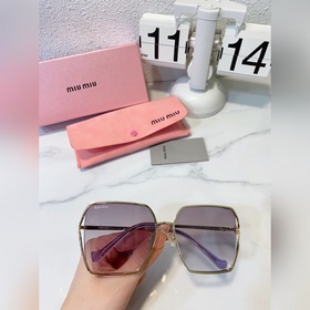 MiuMiu Модель SMU49W Размер： 69-17-125.
