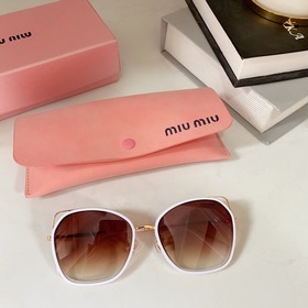 MIUMIU SMU68XV Размеры： 57-19-145.