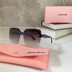 Miumiu* 9036 Размер： 64-12-140