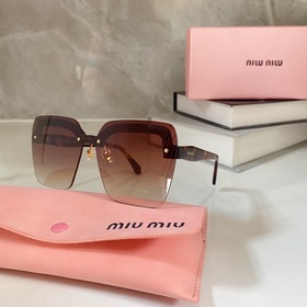 Miumiu* 9036 Размер： 64-12-140