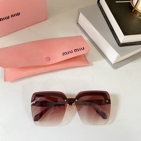 Miumiu* 9036 Размер： 64-12-140