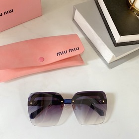 Miumiu* 9036 Размер： 64-12-140