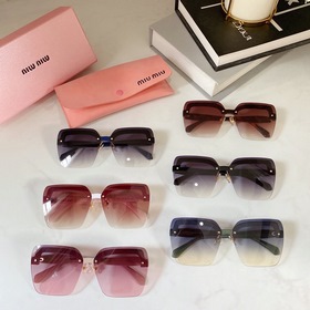 Miumiu* 9036 Размер： 64-12-140