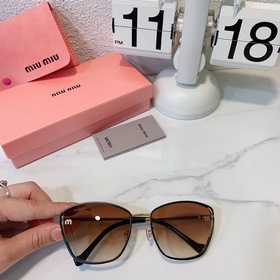 Miu SMU54WS Стильные очки в форме кошачьих глаз, с возможностью у