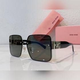 Miumiu SMU68V Размеры： 65-15-145