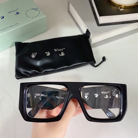 OFF WHITE Модель： O W40018U Размер： 55 x 19 x 145 Коробка для до