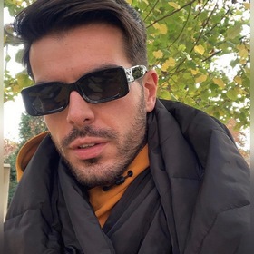Новые товары на официальном сайте Off-White OW40004U модный бренд