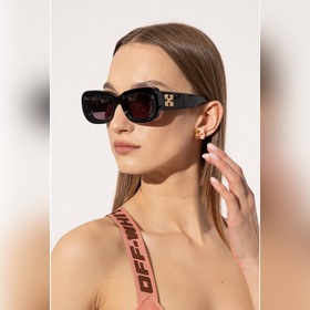 Off-White OMRI019 ~~~Фотография модели