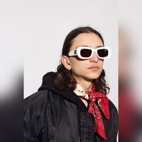 Off-White OMRI019 ~~~Фотография модели