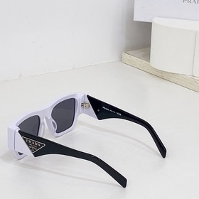 3 белых и черный prada OPR 10ZS Размер： 53 x 21 x 140