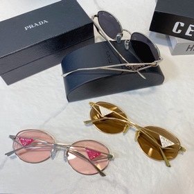Зеркало для макияжа #prada SPR60Y Размер： 57х18140