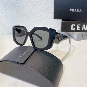 Новая модель Prada, артикул： OPR 14ZS Очень объемный. Размер： 49х