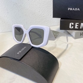 Новая модель Prada, артикул： OPR 14ZS Очень объемный. Размер： 49х