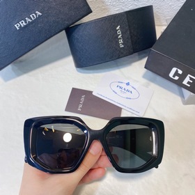 Новая модель Prada, артикул： OPR 14ZS Очень объемный. Размер： 49х