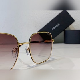 PRADA  Модель： PR55YS Размер： 56-20-145