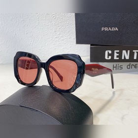 Prada Модель： SPR 16YS Размер： 52/19-145