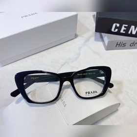 Сегодня в продаже PR01YV Новинка на официальном сайте для женщин.