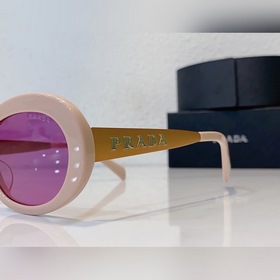 Prada Модель： SPR 25 Размер： 54х18-145
