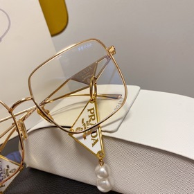 Очки Prada, прозрачная оправа, прозрачные стекла  Треугольный ди