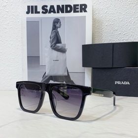PRADA SPR230 WS Размер： 55 x 18 x 140