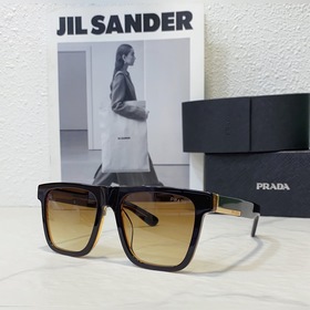PRADA SPR230 WS Размер： 55 x 18 x 140