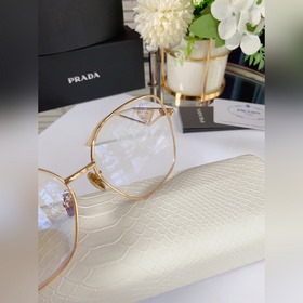 Prada Солнцезащитные очки Prada  Модель： SPR22  Оправа без очк