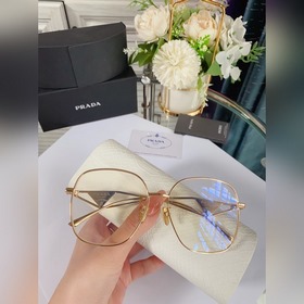 Prada Солнцезащитные очки Prada  Модель： SPR22  Размер： 58-16