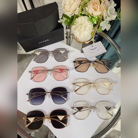 Prada Солнцезащитные очки Prada  Модель： SPR22  Размер： 58-16