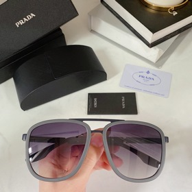 Prada Модель： SPR 50XS Размер： 60/16-145