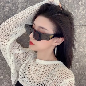 Модель PRADA SPR11ZS Размер： 52-18-145 PRADA с усилившимся объемн
