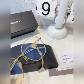 Prada Солнцезащитные очки Prada с подвеской из бриллиантов Модел