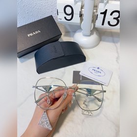 Prada Солнцезащитные очки Prada с подвеской из бриллиантов Модел