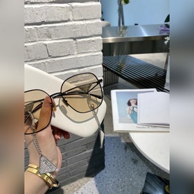 Prada Солнцезащитные очки Prada Высококачественный черный чай П