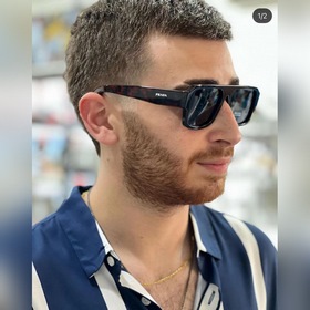 Спайдермен Ограниченная серия PRADA с треугольным дизайном SPR22