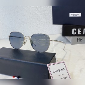 THOM BROWNE Модель： TBS-126 Размер： 50 x 22 x 140