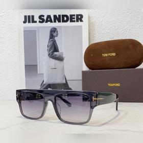 TOM FORD Модель： FT0907 Размер： 55/19-145