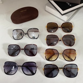 TOM FORD TF809K Размер： 61-17-145