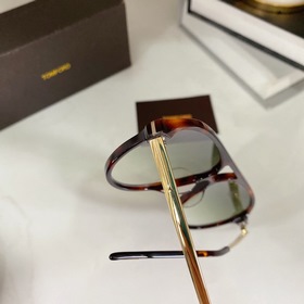 TOM FORD FT0909 Размер： 62 мм, 12-140