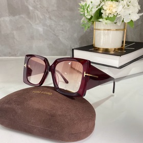 TOM FORD Модель： TF921 Размер： 54/18-145