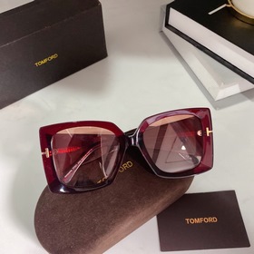 TOM FORD Модель： TF921 Размер： 54х18-145