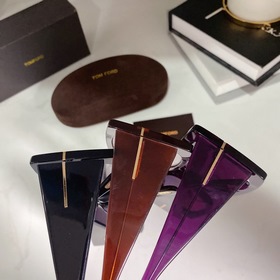 TOM FORD Модель： TF921 Размер： 54х18-145