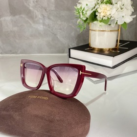 TOM FORD Модель： TF920 Размер： 57/15-145
